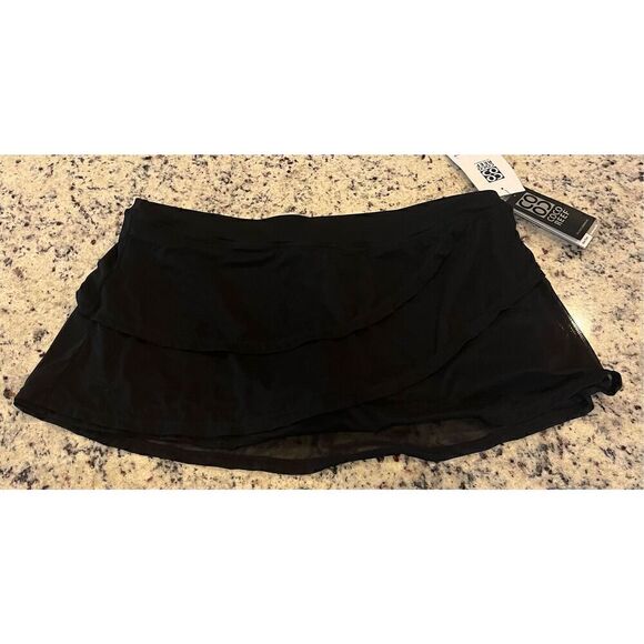 Coco Reef Mesh Layer Swim Skort — Sway Swimsuit Skirt with Attached Boy Short - Picture 3 of 7